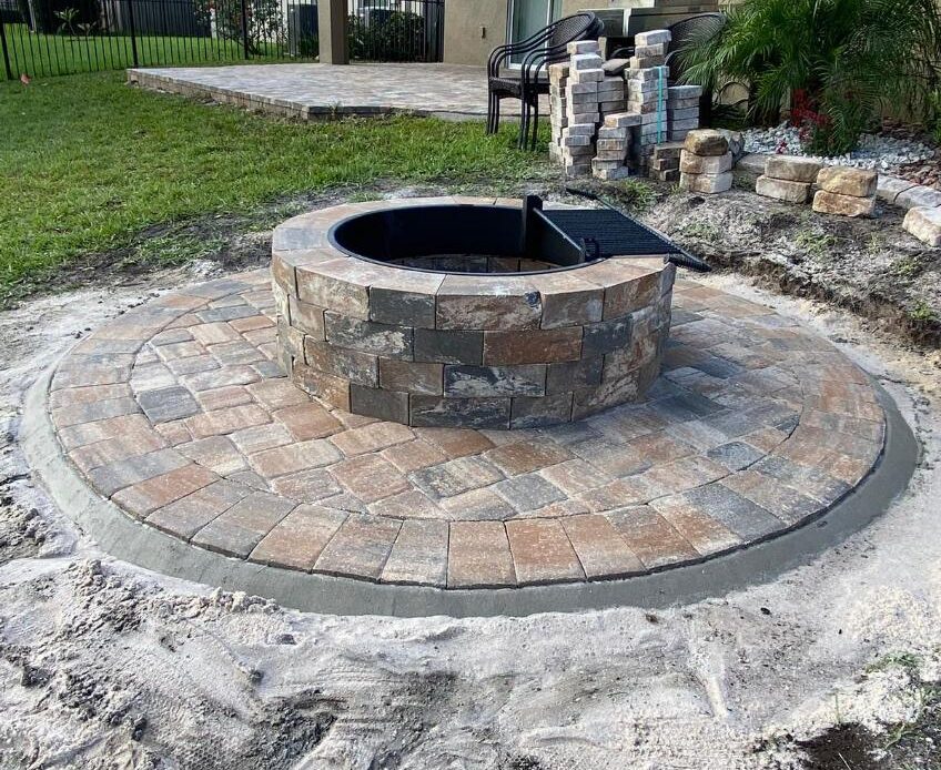 Paver Stone veneer job completed in patio and fire palce